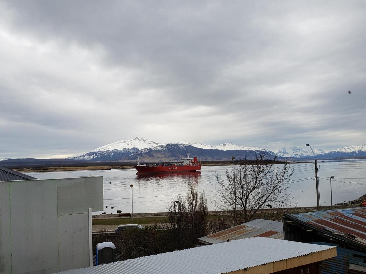 Antiguos Bed And Breakfast Puerto Natales Esterno foto