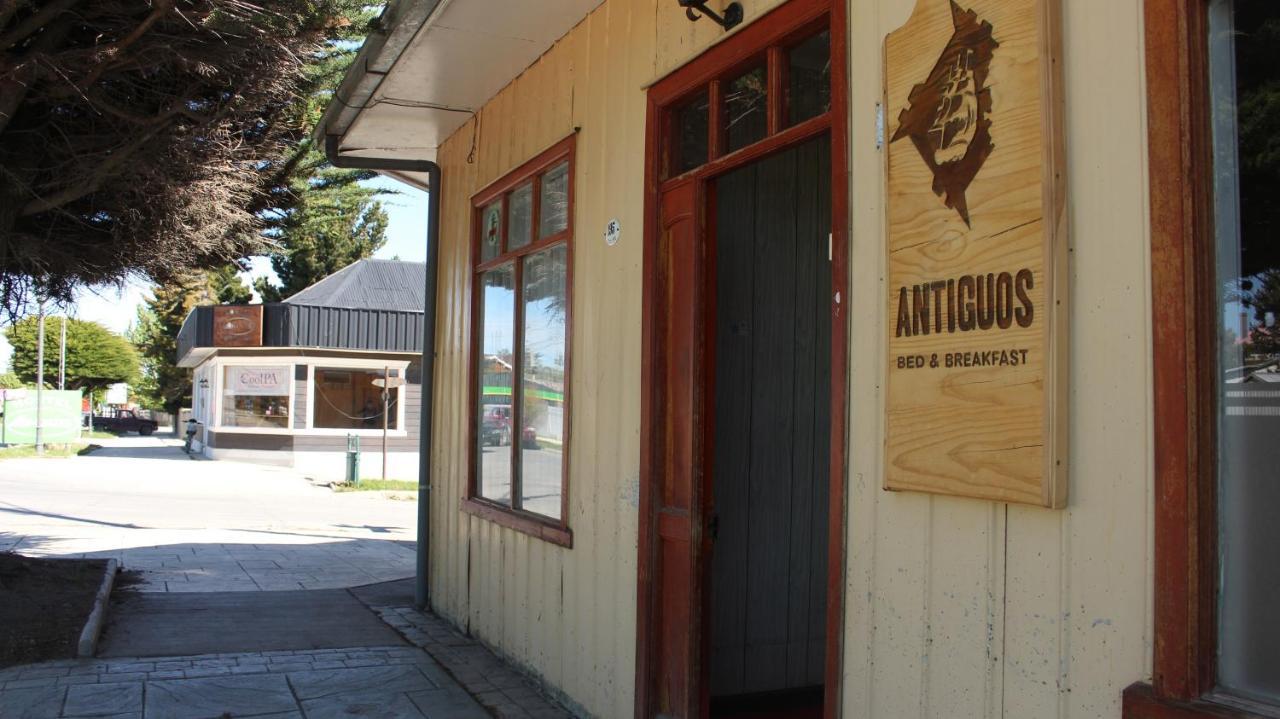 Antiguos Bed And Breakfast Puerto Natales Esterno foto