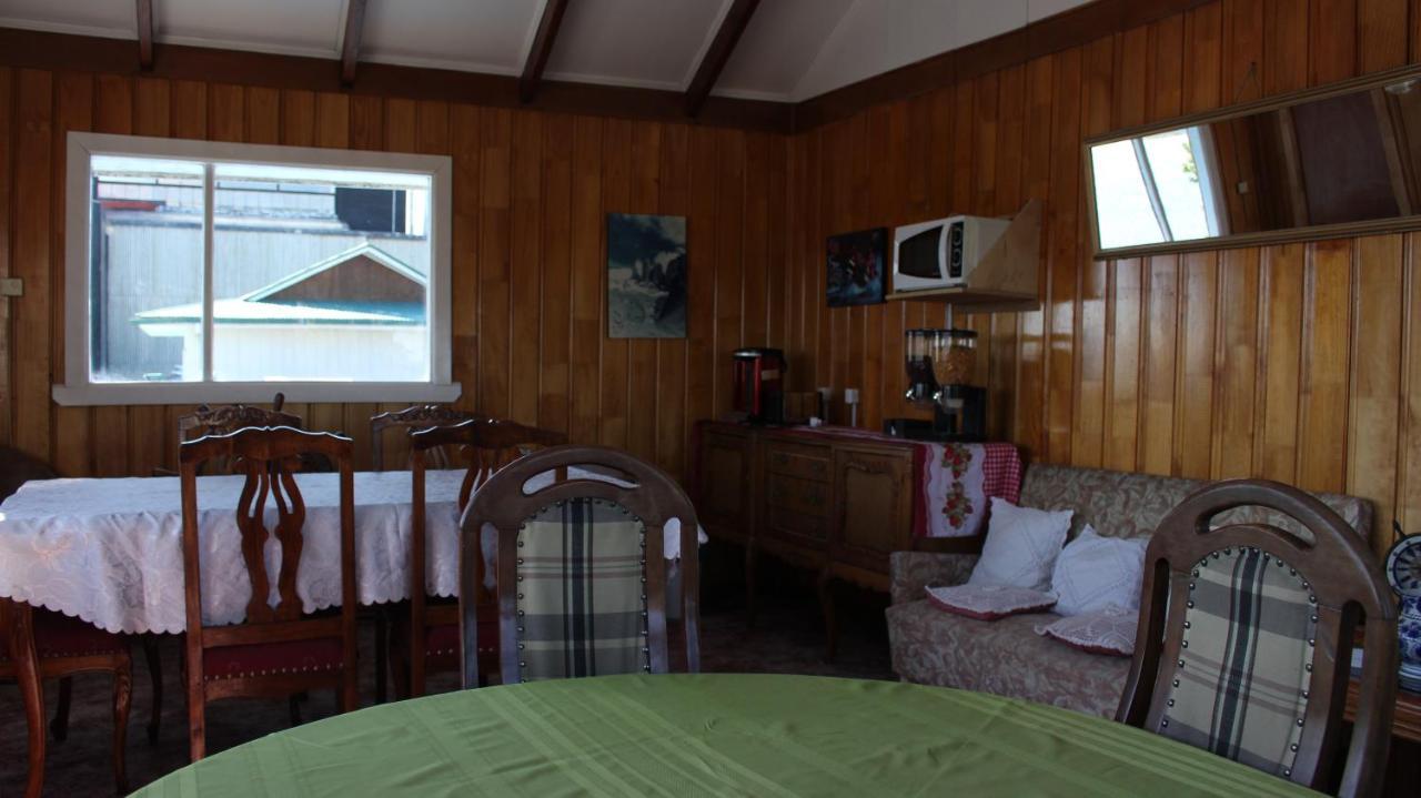 Antiguos Bed And Breakfast Puerto Natales Esterno foto