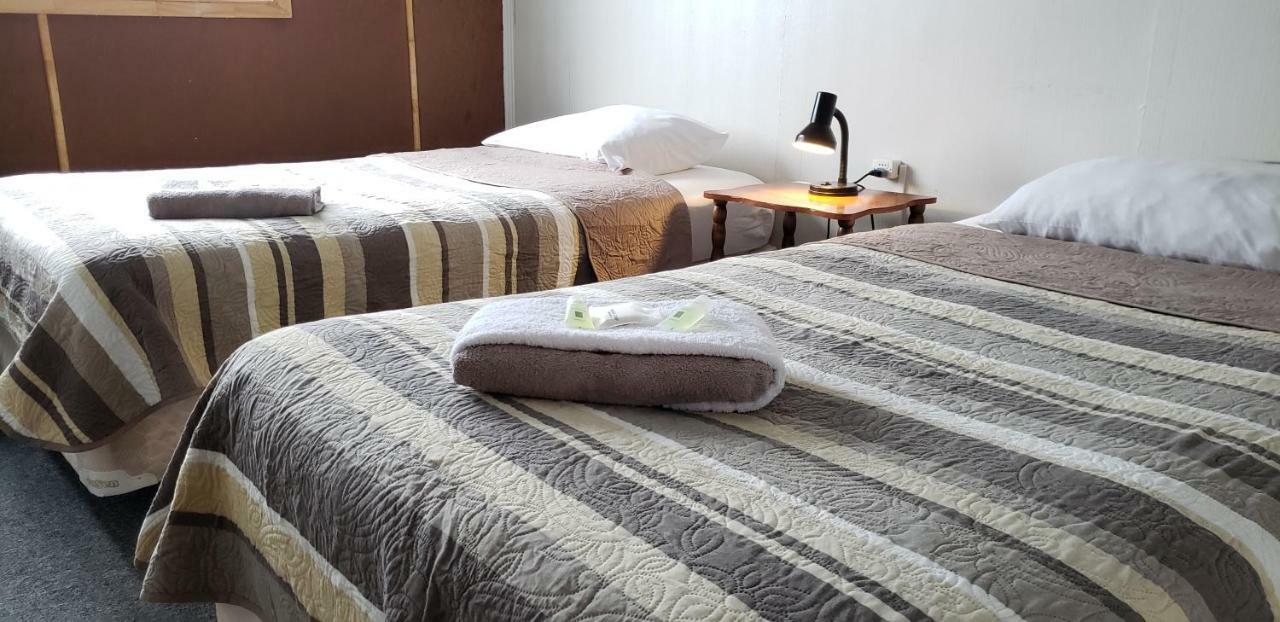 Antiguos Bed And Breakfast Puerto Natales Esterno foto