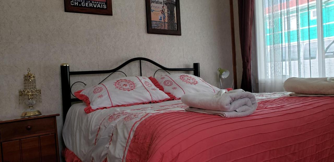 Antiguos Bed And Breakfast Puerto Natales Esterno foto